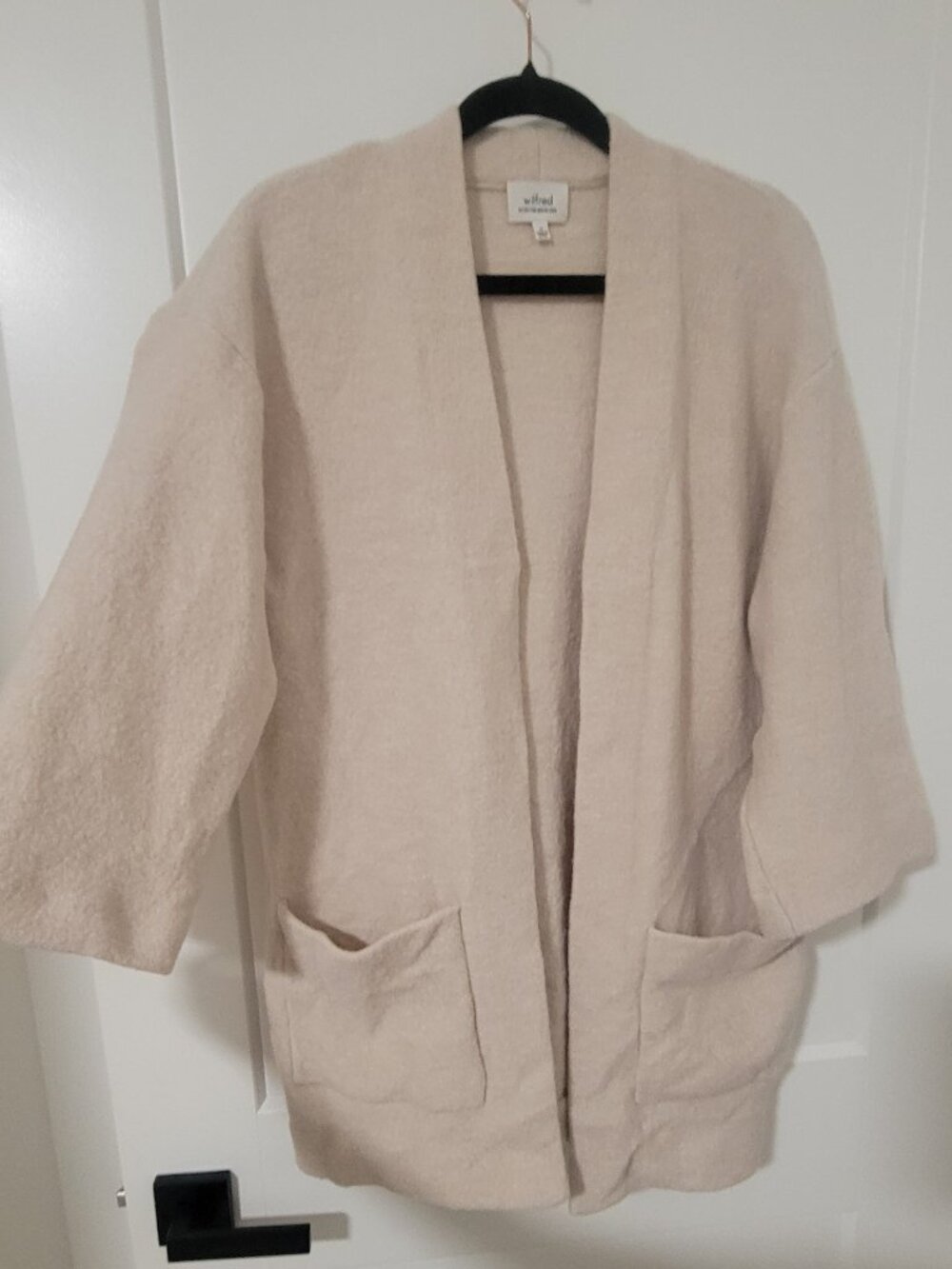 Wilfred Aritzia Thais Cardigan - 100% Merino Wool - Birch - Medium - Picture 3 of 8